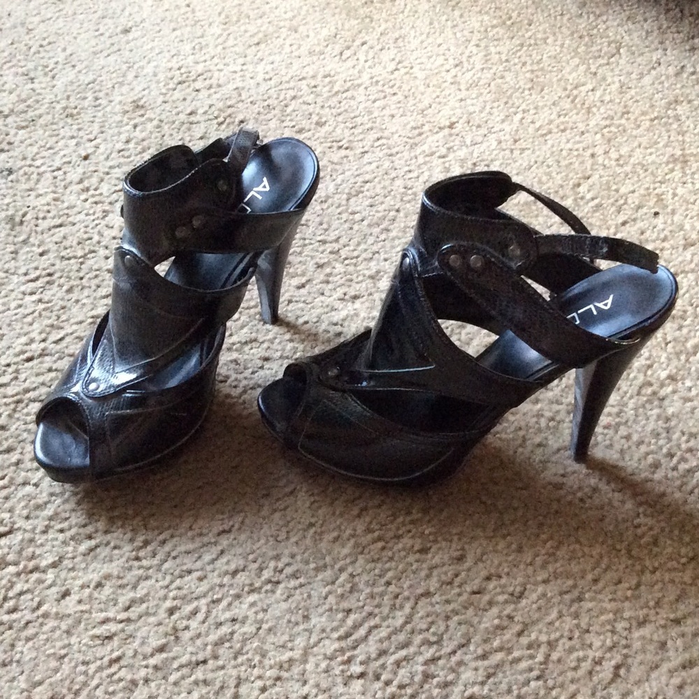 Black heels