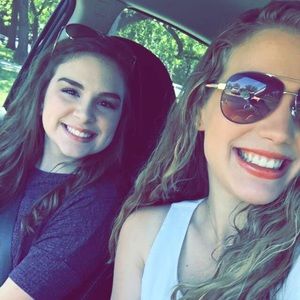 Meet your Posher, Maria