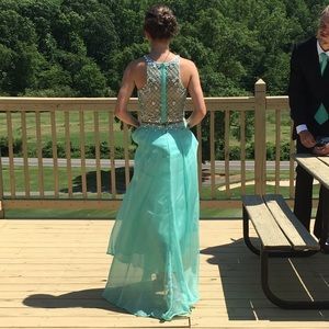 Selling my prom dress!!