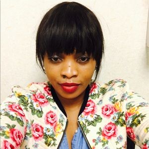 Meet your Posher, Victoria