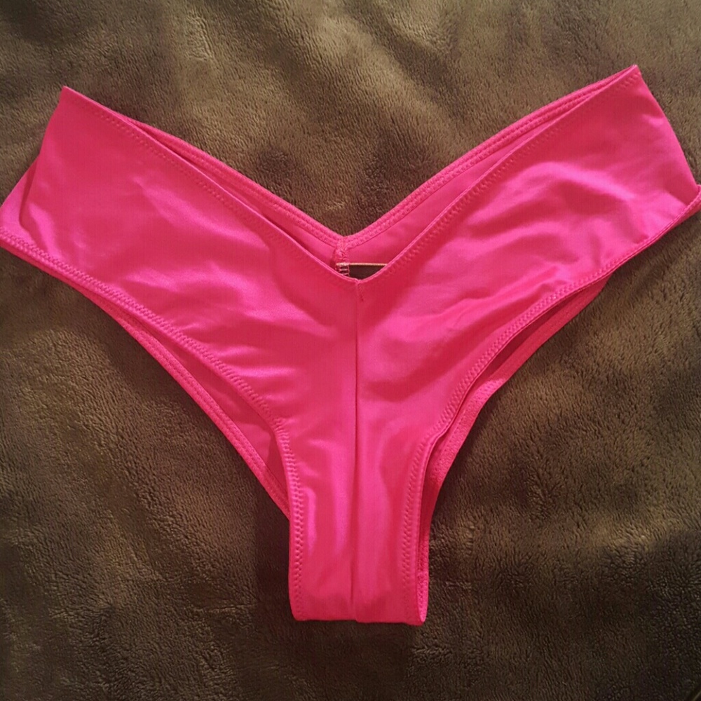 Victoria's Secret Very Sexy Cheeky Underwear!
