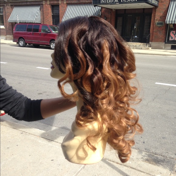 Wig long Ombré auburn wig Long curly SwisslaceWig - Picture 2 of 7