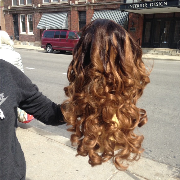 Wig long Ombré auburn wig Long curly SwisslaceWig - Picture 3 of 7