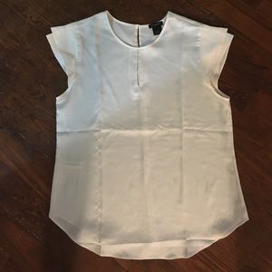 Ann Taylor silly white keyhole blouse
