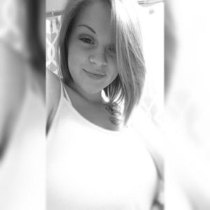 Meet your Posher, Abbigail