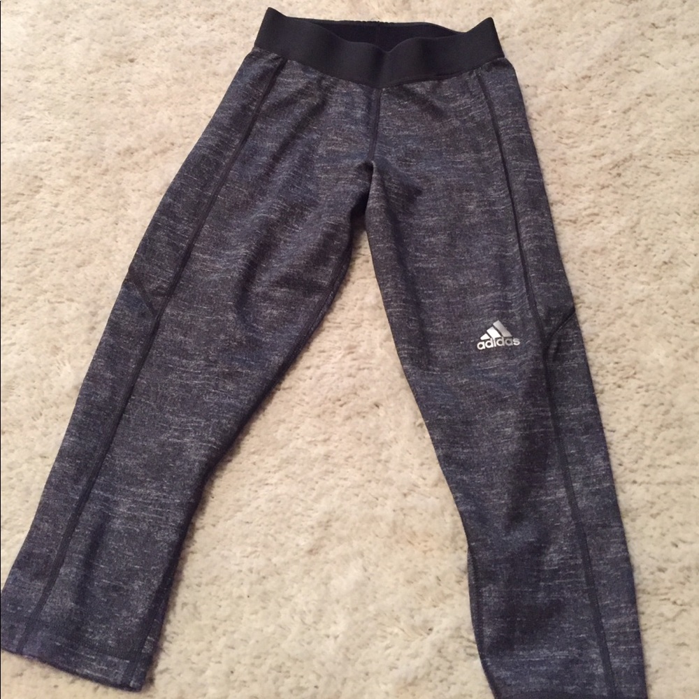 Adidas crop leggings