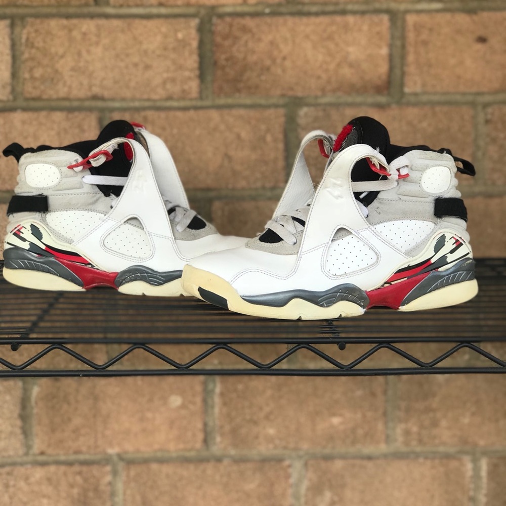 Youth Retro 8 Jordan's - Bunnies