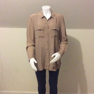 🎀Victoria Secret blouse. 🎀