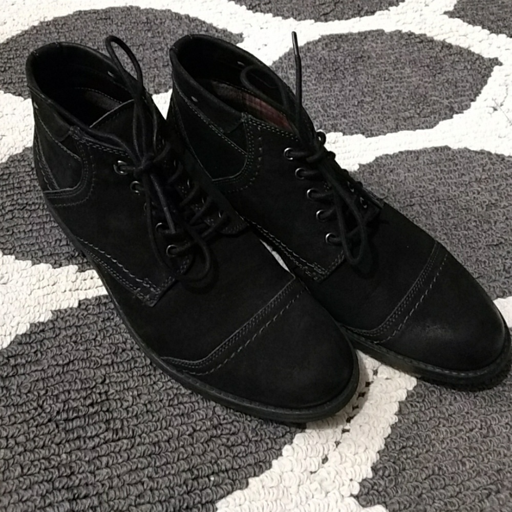 Men's shoes