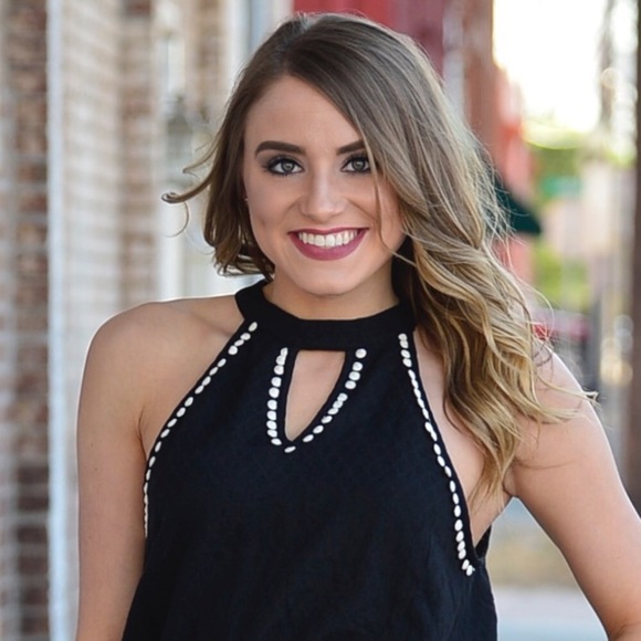 Black halter style romper - Picture 2 of 2