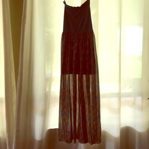 Maxi cute dress. Flattering on dress