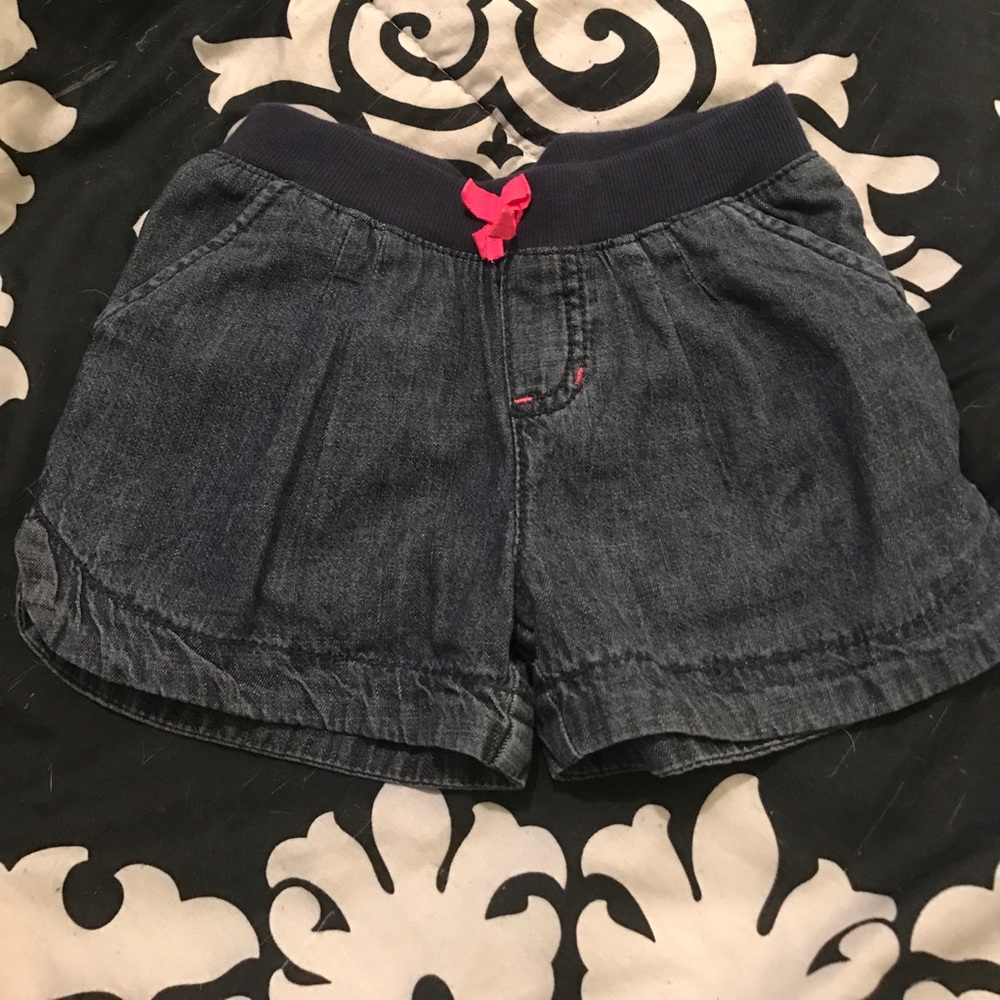 Girls stretchy jean shorts