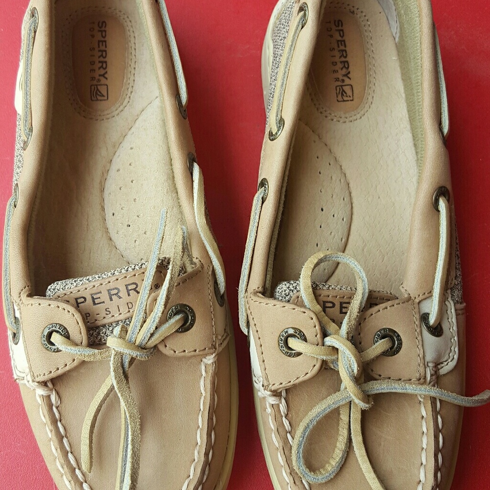 Sperrys topsiders