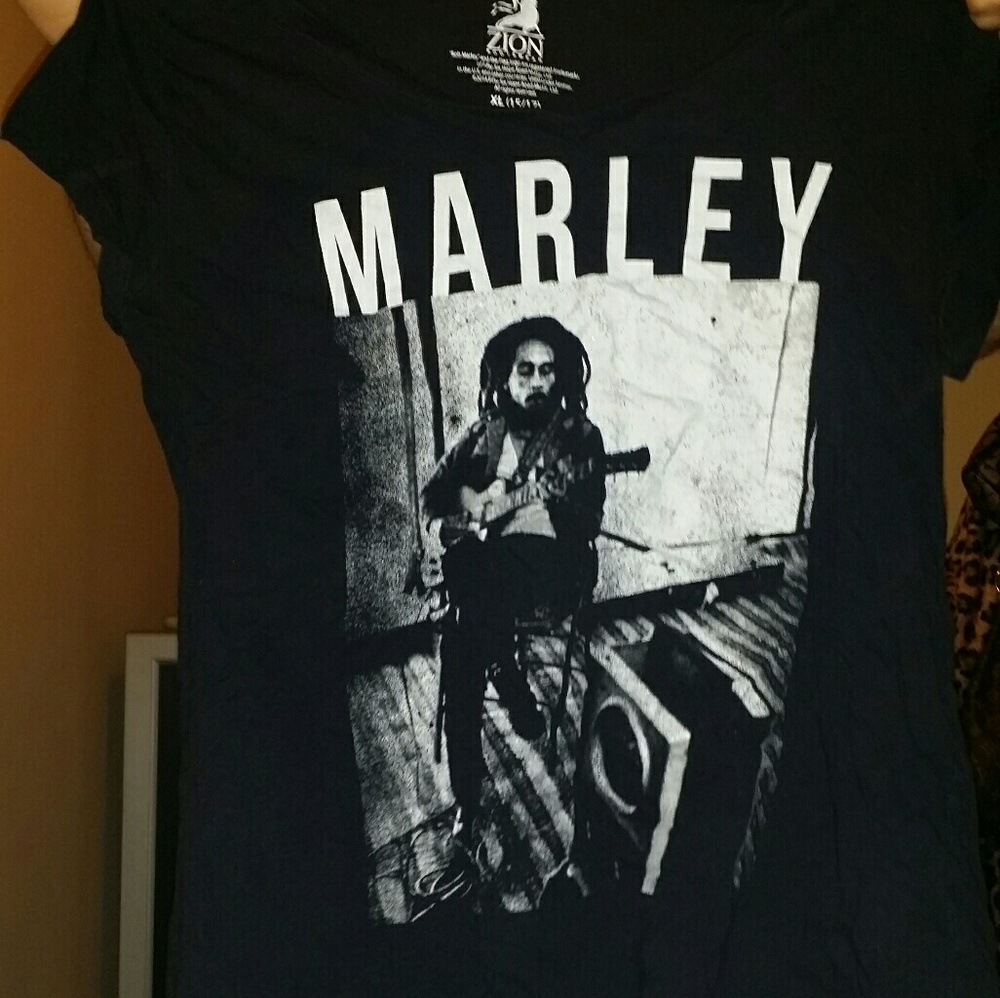 Bob marley tshirt