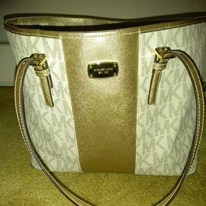 Michael kors white &  gold jet set