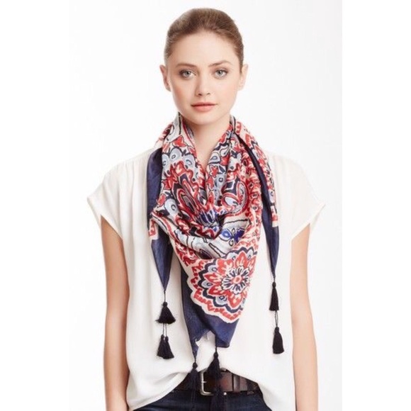 Lucky Brand Accessories - Lucky Brand Silk Medallion Print Scarf
