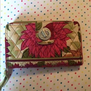 Vera Bradley turn lock zip around wallet