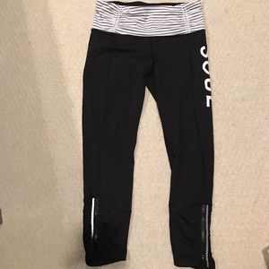 SoulCycle lululemon cropped leggings