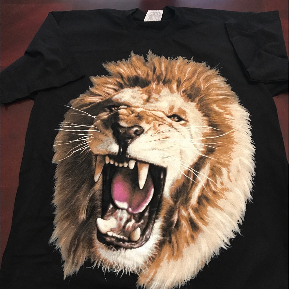 Lions Head Tee - Picture 1 of 1