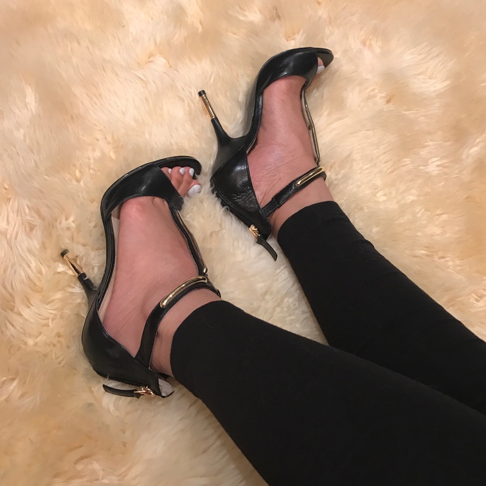 Guess black with gold high heels size 6M