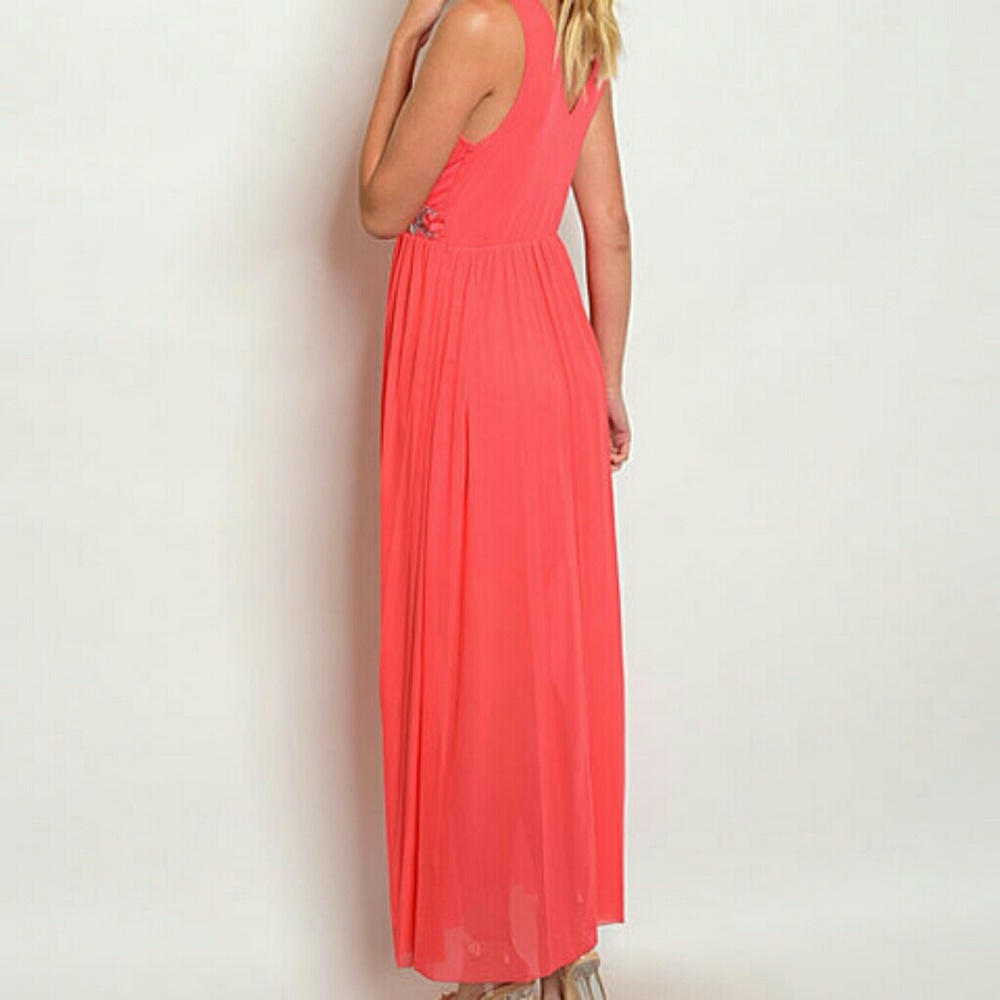 Coral Empire-Waist V-Neck Maxi Dress. - Picture 2 of 4