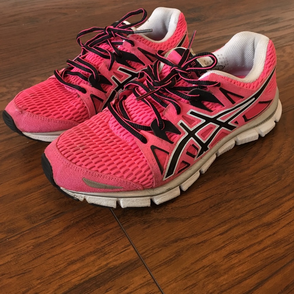 Pink running shoes!