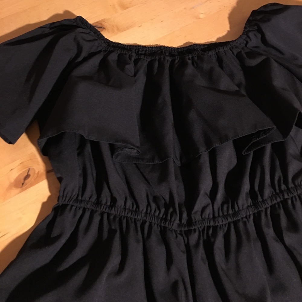 ๐ฅHP๐ฅ๐ Off Shoulder Black Romper w/Pom Pom Trim - Picture 5 of 7