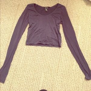 Gray tight crop with mesh sleeves