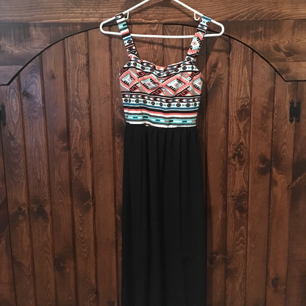 🎉SUPER • SALE 🎉💓 Aztec long dress 💓
