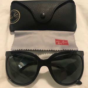 Ray-Ban Oversized Cat Eye Sunglasses - black