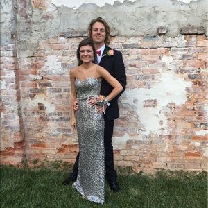 Prom dress