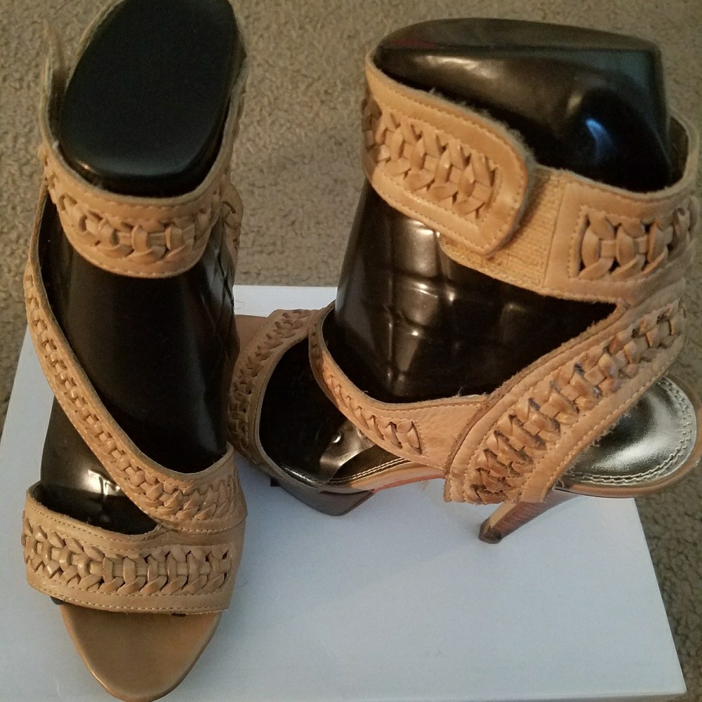 Sold - Picture 2 of 4