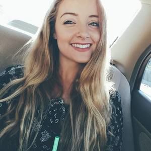 Meet your Posher, Karissa