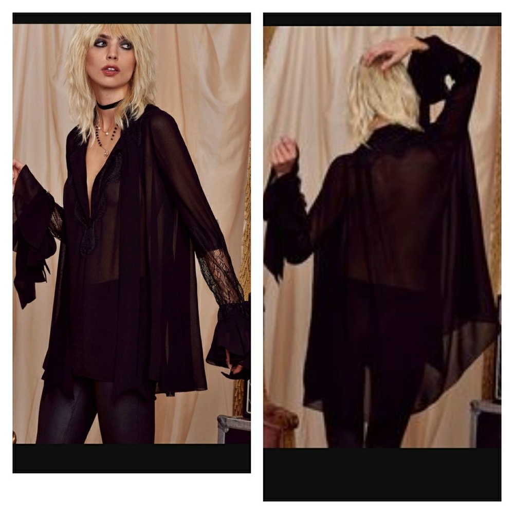 ❌sold❌NASTY GAL LOVE, COURTNEY PALLADIUM BLOUSE - Picture 2 of 4