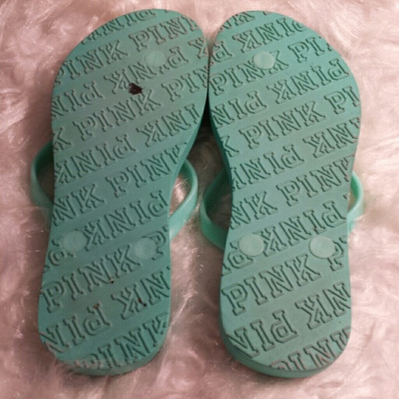 Pink flip flops - Picture 2 of 2