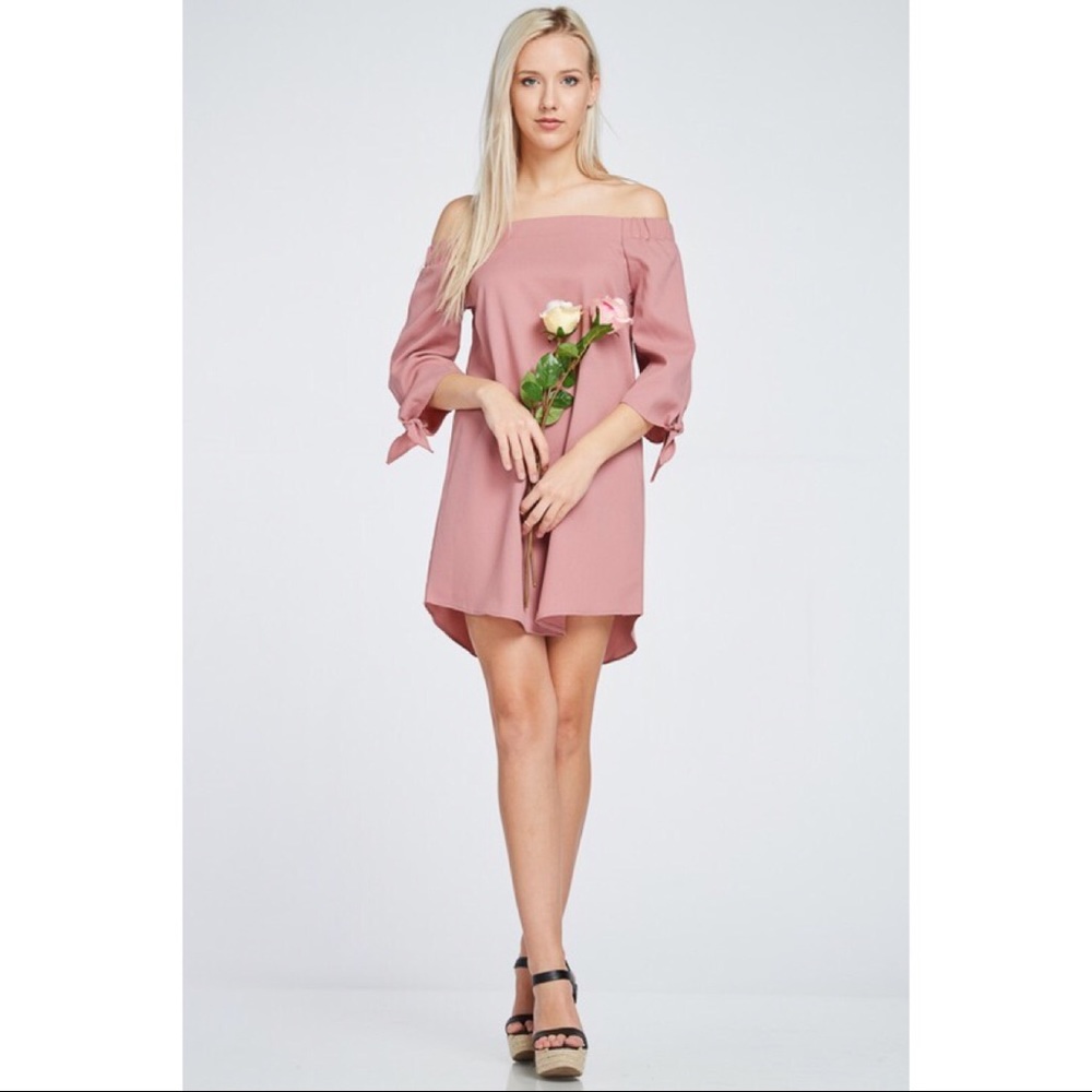 Mauve Off the Shoulder Tied Wrist Dress - Picture 2 of 5
