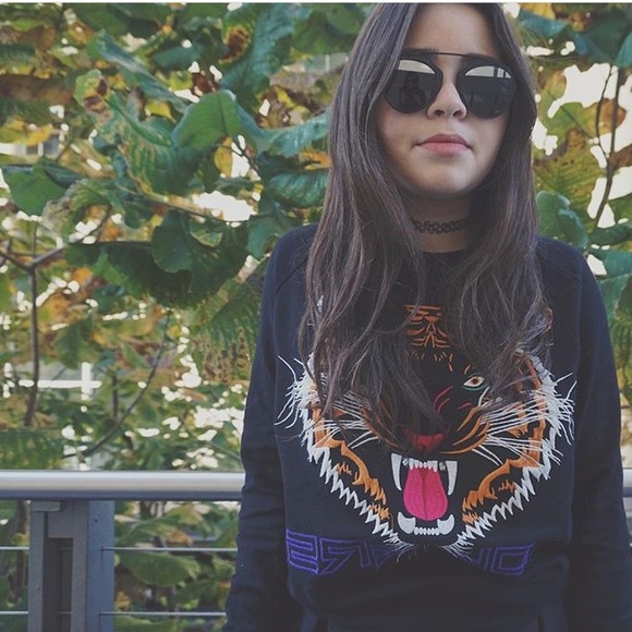 Meet your Posher, Sarah - Picture 1 of 1