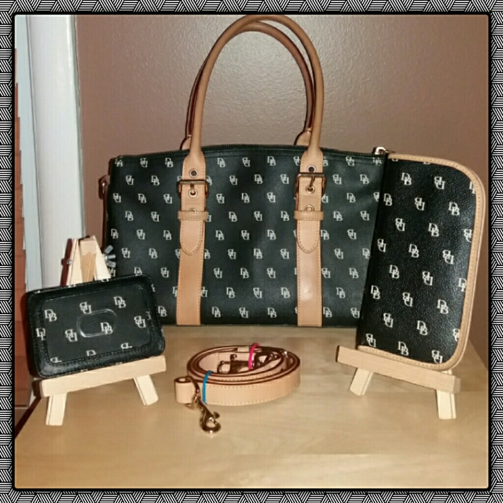 Dooney & Bourke Classic Print Bundle EUC - Picture 1 of 8