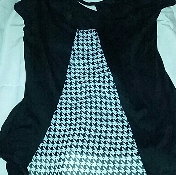 A black "oh my chic" tee shirt - Picture 2 of 2