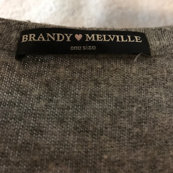 Brandy Melville grey sweater - Picture 2 of 3