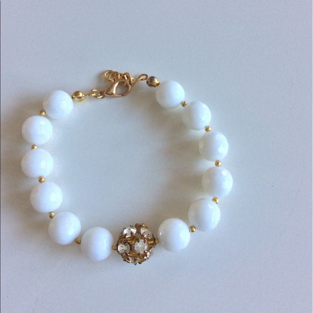 NEW!!! White globe bracelet