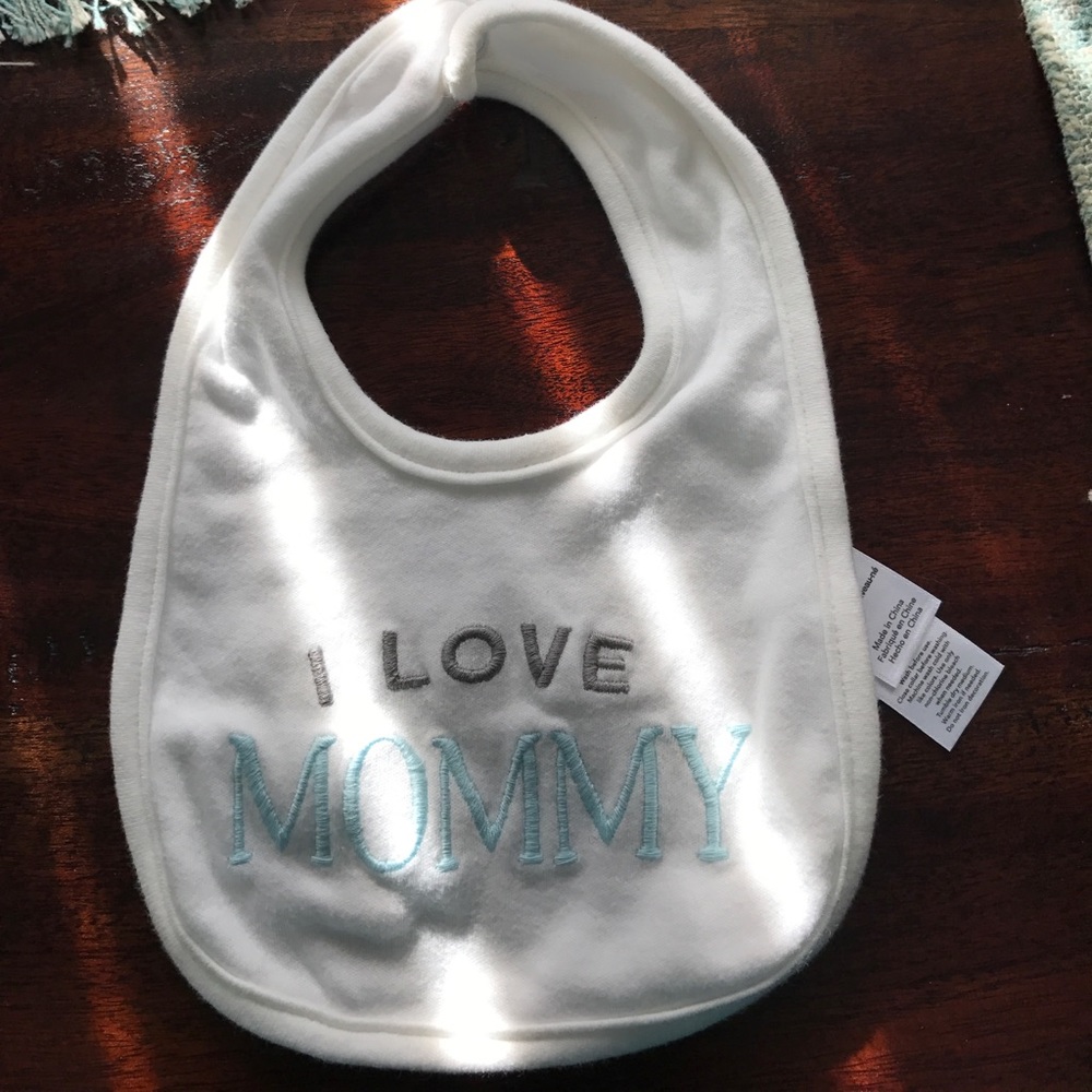 Baby bib new unwashed