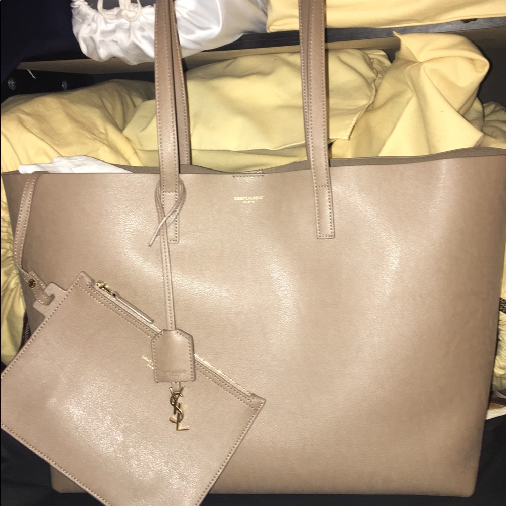 ***SOLD ON TRADESY*** NEW! YSL Yves Saint Laurent