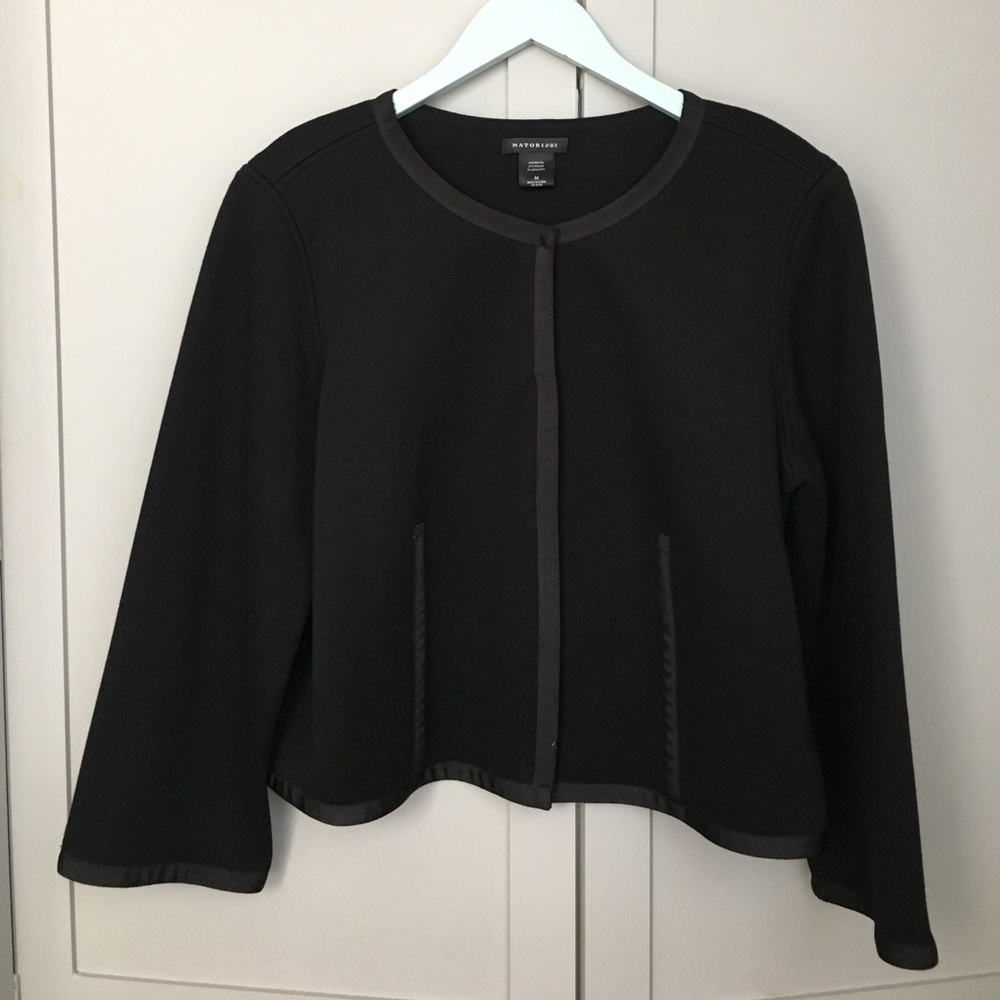 Black jacket by Natorious