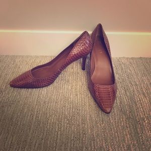 ⭐️NEW⭐️ Lauren Ralph Lauren leather pumps/heels