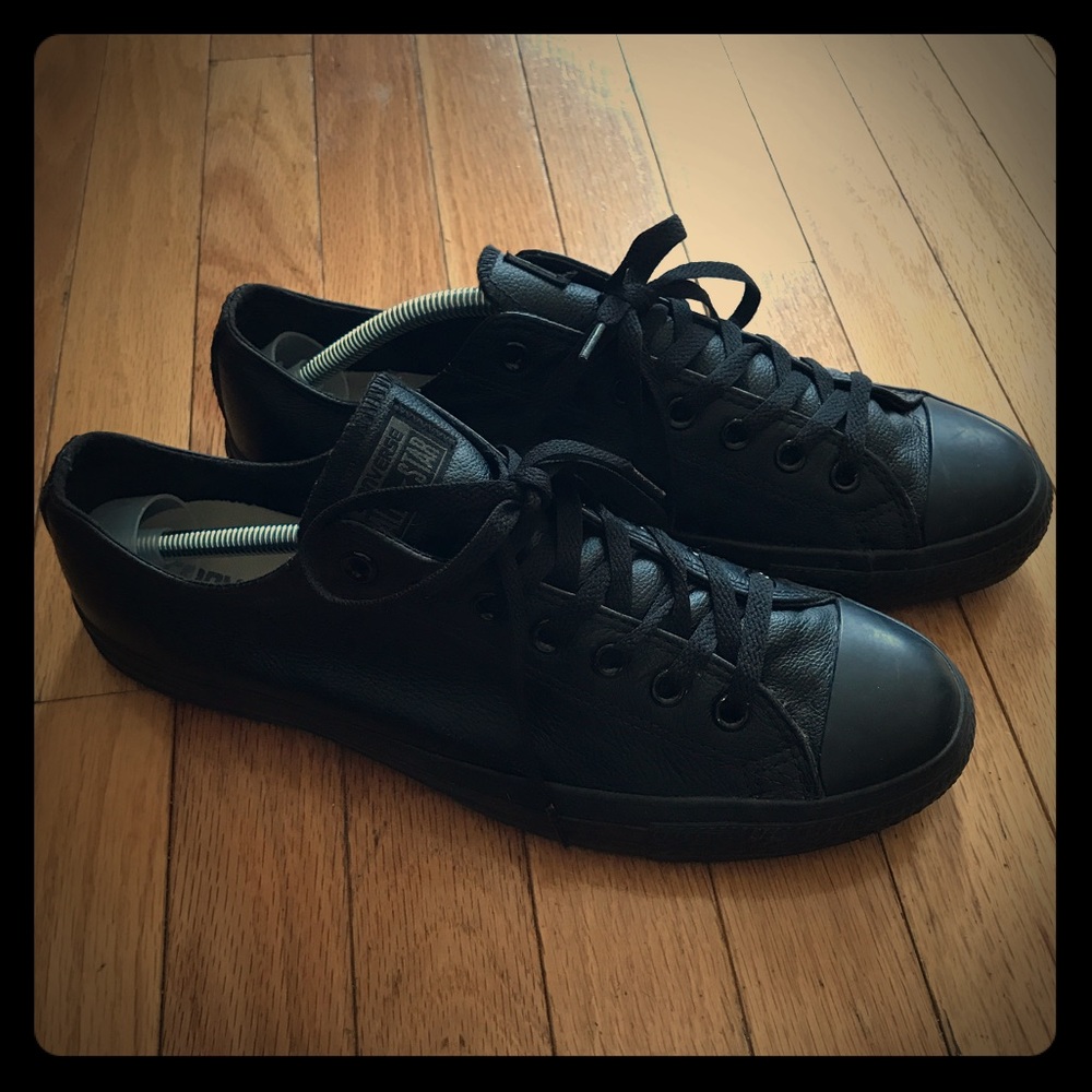 Men's Converse black leather shoes 10.5