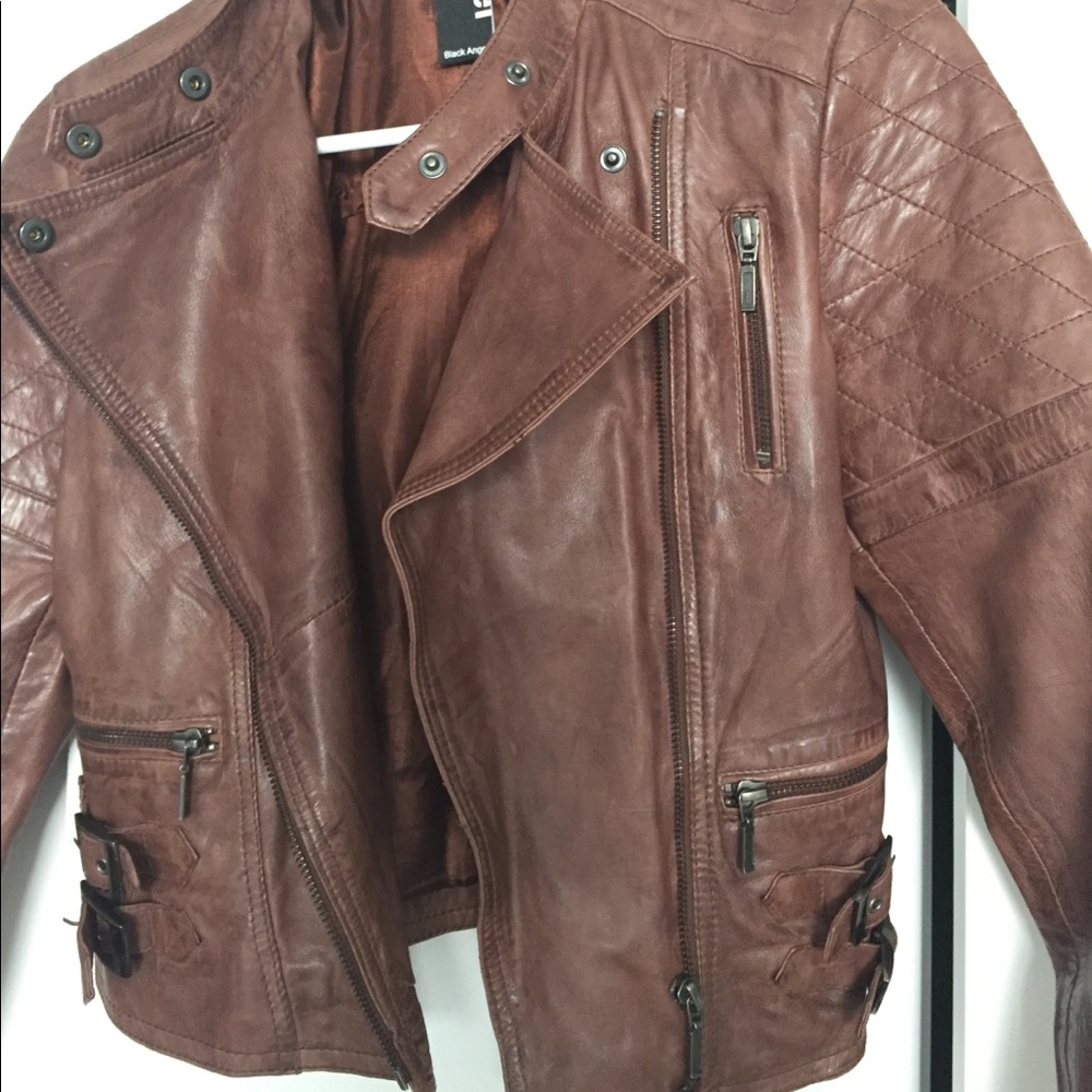 Brown Jacket - Picture 4 of 4