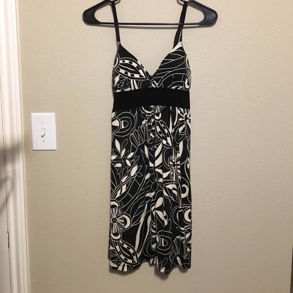 Modern Black & White Floral Party Dress