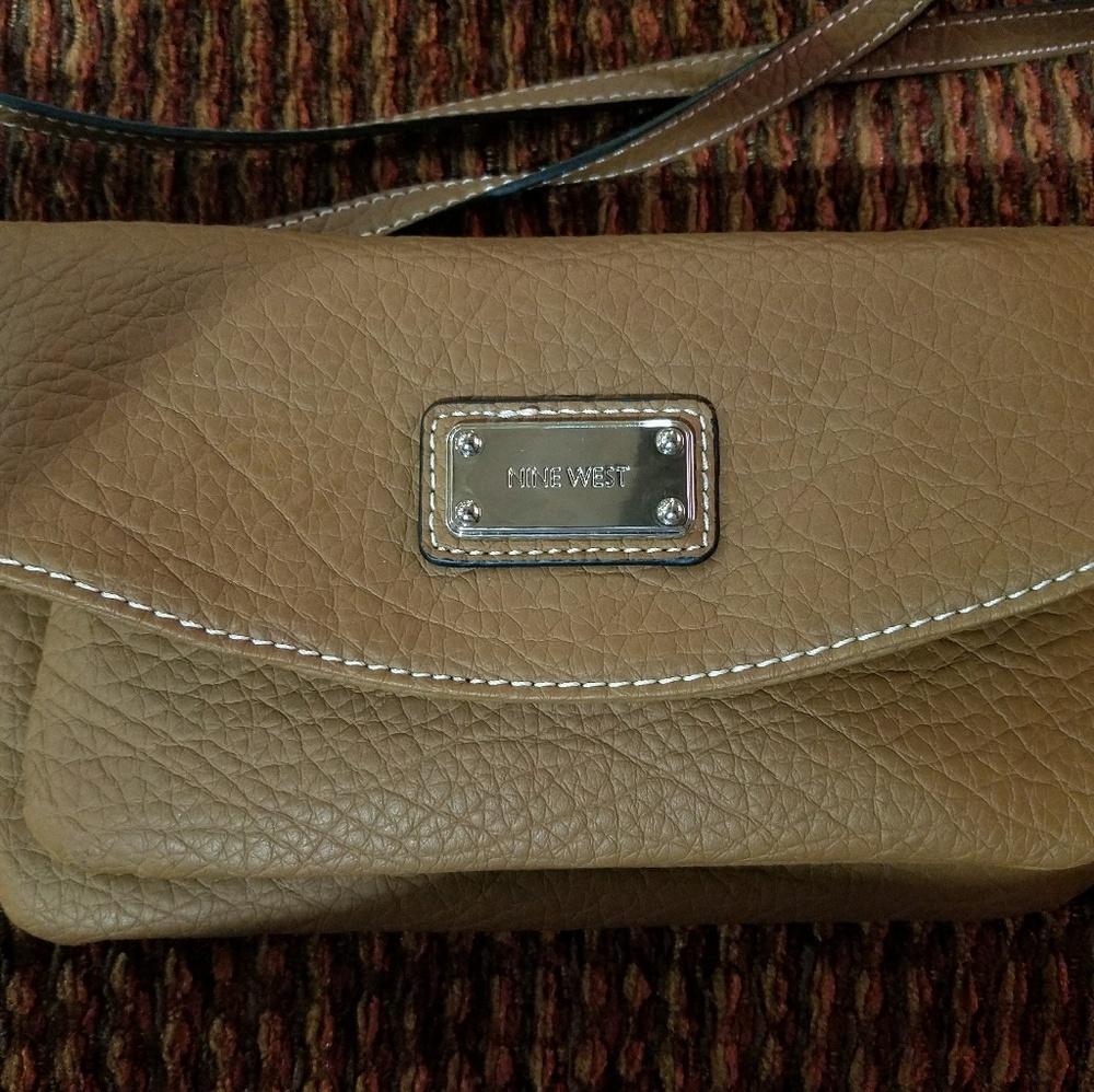 brown handbag
