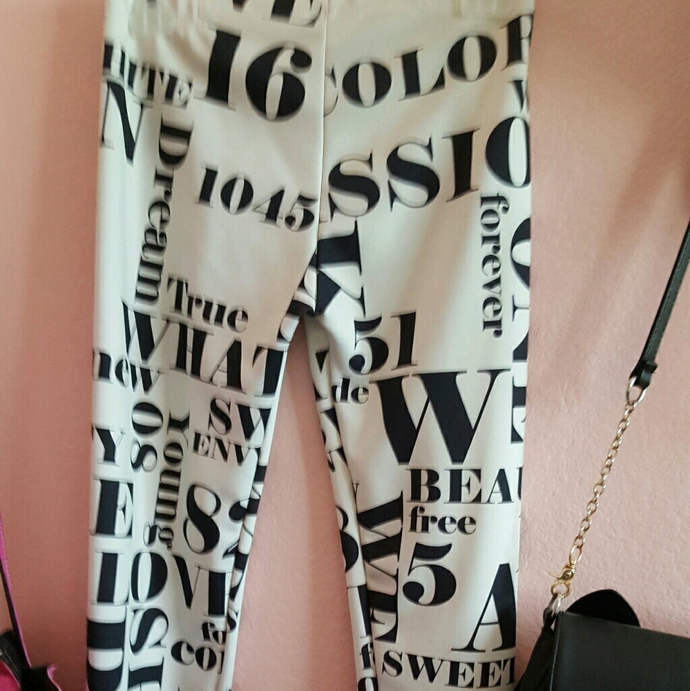 Graphic White Leggings